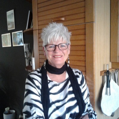 Nelleke Veenenbos