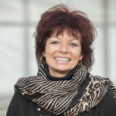 Hanneke Tinor-Centi