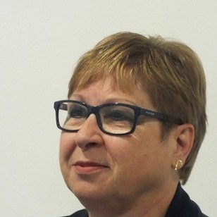 Els Driessen