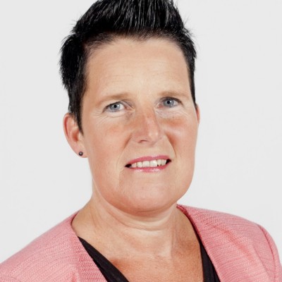 Carola Hart