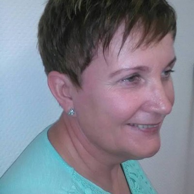 Anna Bolhuis