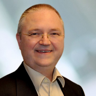 Leo van den Broek