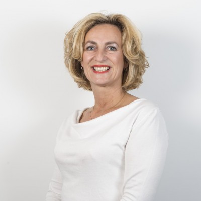 Anneke de Jong